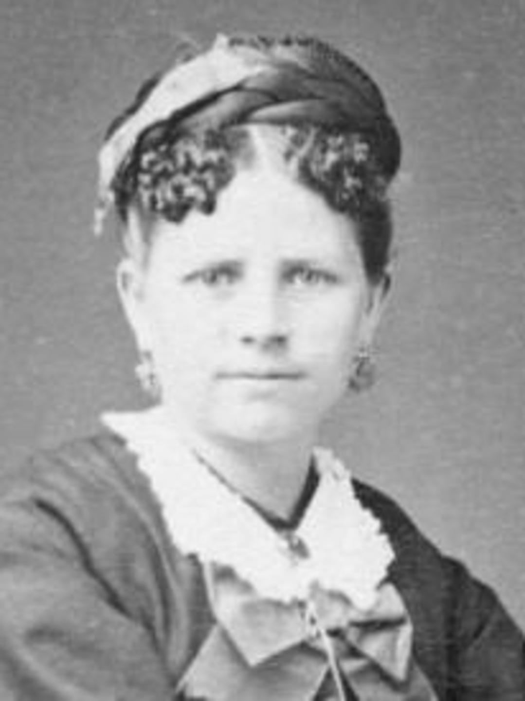 Fanny Lloyd (1849 - 1931) Profile